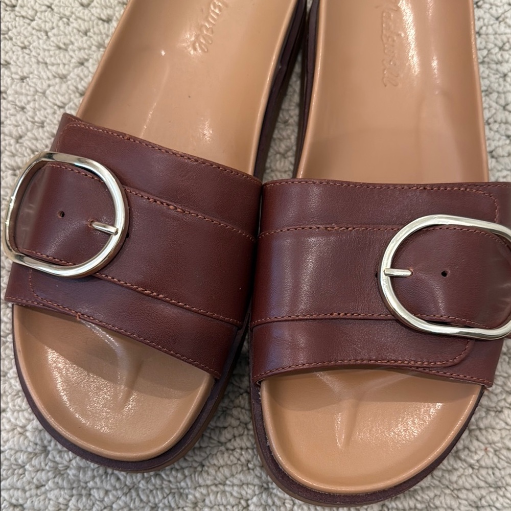 Madewell Dayna Buckle Strap Sandal - Picture 2 of 5